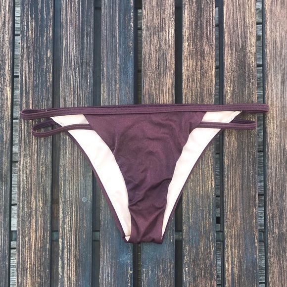 Purple Victoria’s Secret bikini bottoms - Picture 1 of 1